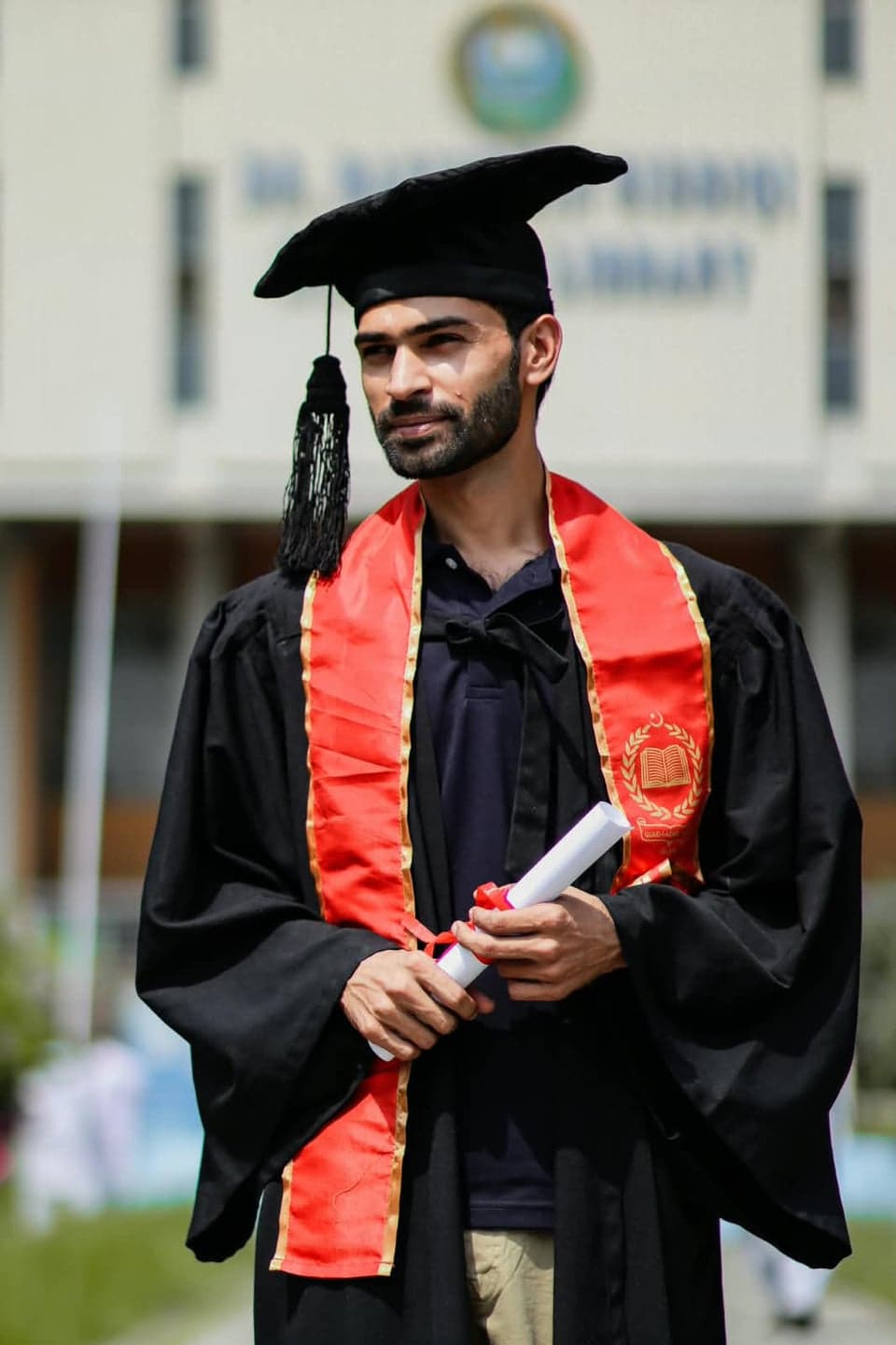 Dr. Nadir Akhtar
